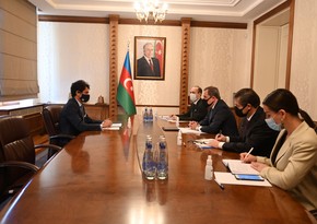 Jeyhun Bayramov meets with Italian ambassador