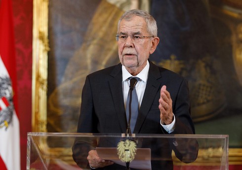 Нынешний глава государства лидирует на президентских выборах в Австрии
