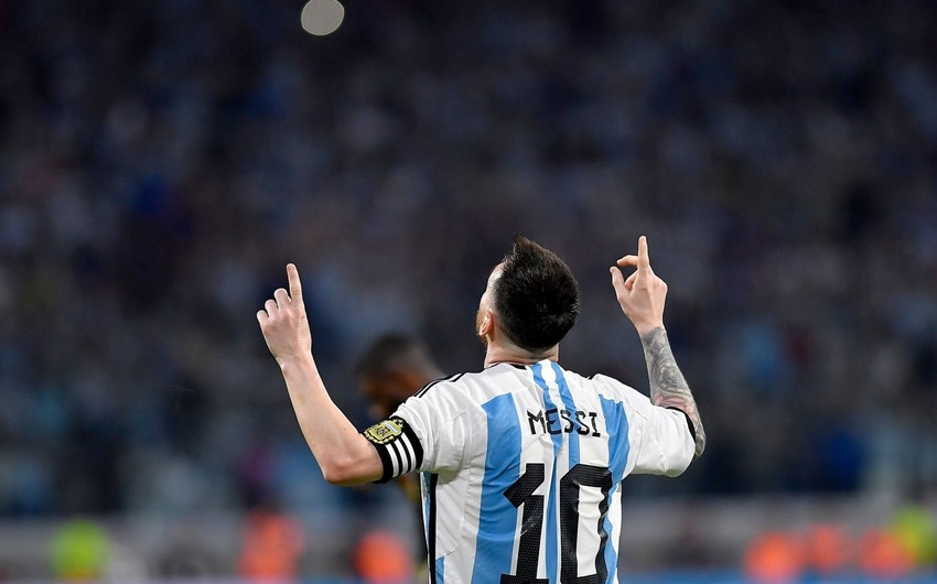 Lionel Messi 83 illik rekordu təkrarlayıb