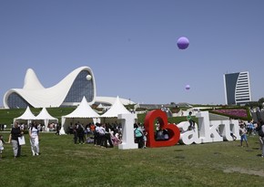 Heydər Əliyev Mərkəzinin parkında Uşaq festivalı keçirilib