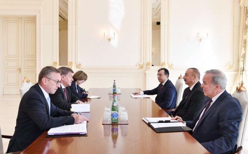 Президент Ильхам Алиев принял гендиректора МОТ