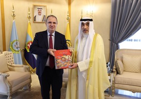 Azerbaijani, Kuwaiti officials discuss cooperation