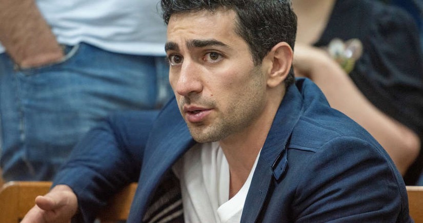  Ermənistan polisi Robert Koçaryanın oğlunu saxlayıb