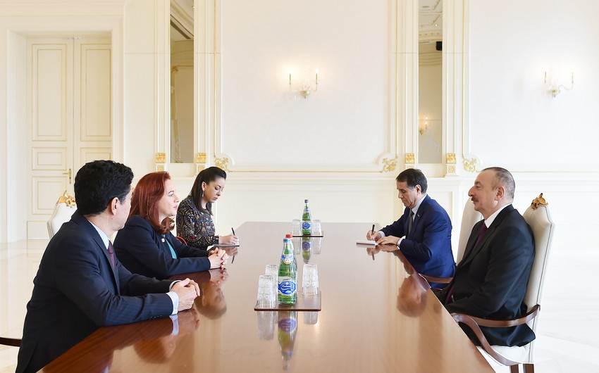 Президент Ильхам Алиев принял министра иностранных дел Эквадора