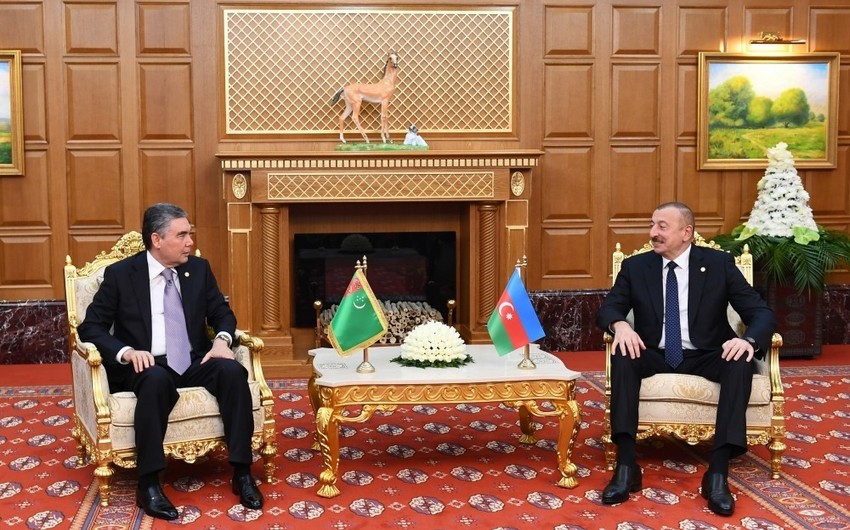President Ilham Aliyev met with President of Turkmenistan in Ashgabat