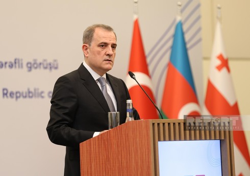 Байрамов: Азербайджан, Турция и Грузия договорились о создании более широких транспортных узлов
