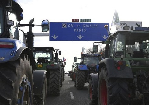 Французские фермеры намерены продвинуться ближе к Парижу