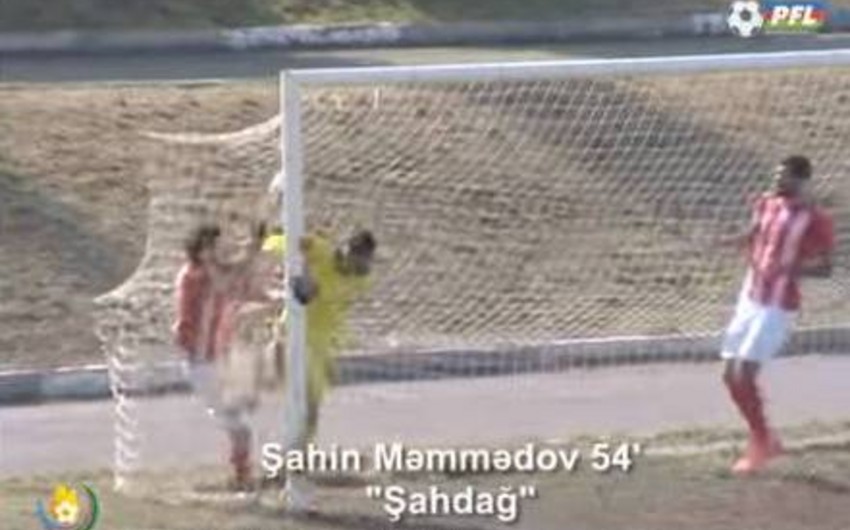 Footballer scores a goal from 60 meters in Azerbaijan - VIDEO
