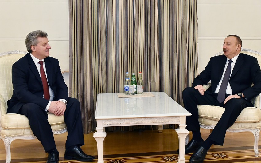 Президент Македонии поздравил Ильхама Алиева