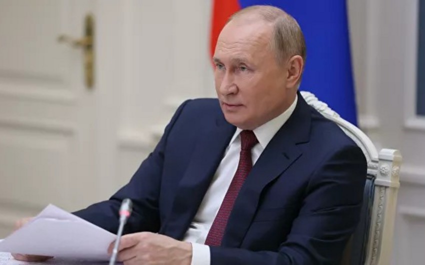 Putin Rusiya əhalisinin sayının azalmasından narahatdır 