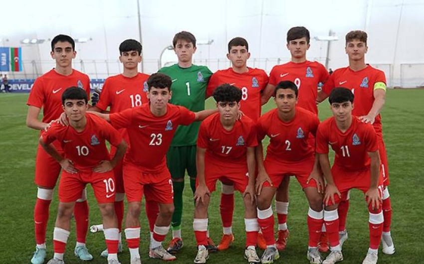 Сборная Азербайджана U-17 победила Таджикистан в серии пенальти