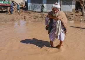 Число жертв наводнений на севере Афганистана превысило 300 человек