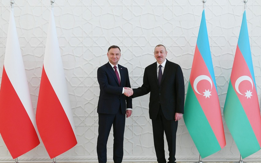 Состоялась встреча президентов Азербайджана и Польши в расширенном составе