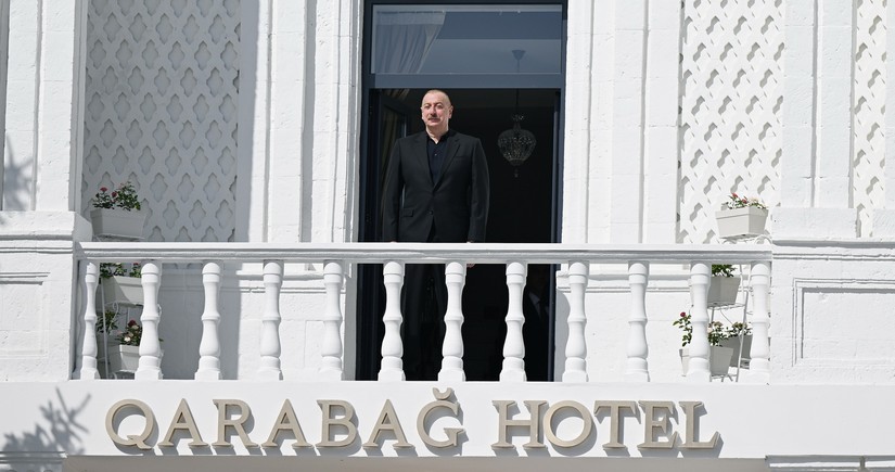 Президент принял участие в открытии после капремонта отеля “Карабах” в Ханкенди
