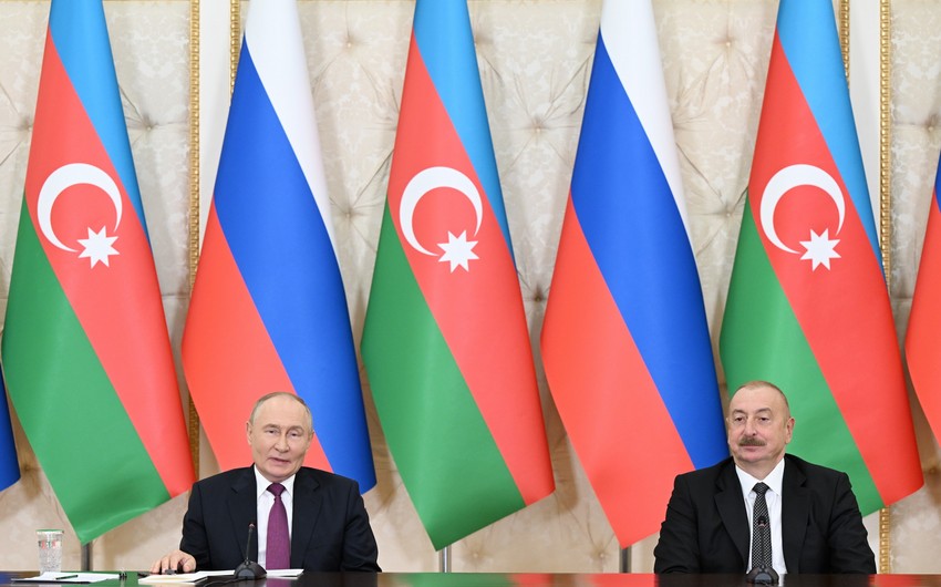 Russian President invites Azerbaijani counterpart to CIS Heads of State Council meeting