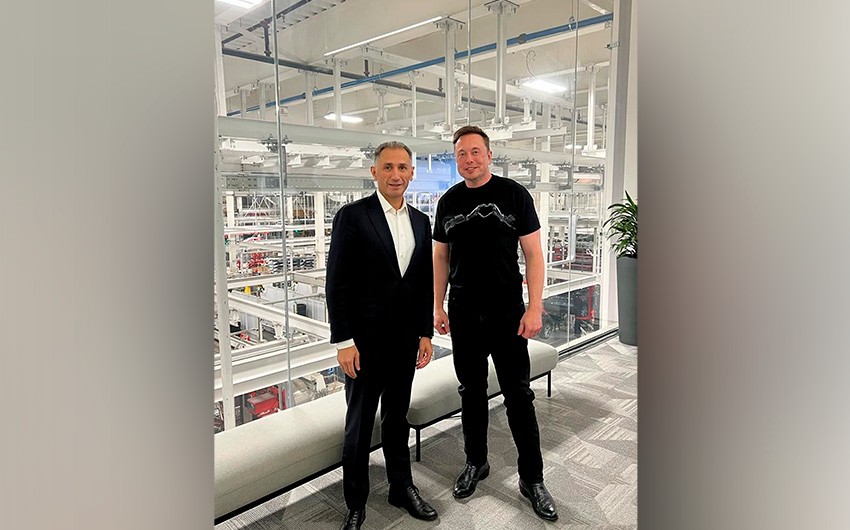 Digital Development and Transport Minister, Tesla CEO Elon Musk discuss Starlink's planned activity in Azerbaijan