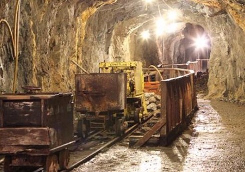 В Танзании при обрушении золоторудной шахты погибли более 20 горняков