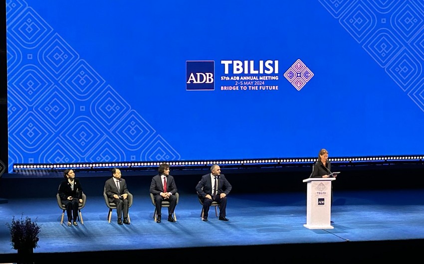 Tbilisidə ADB-nin Rəhbərlər Şurasının iclası başlayıb