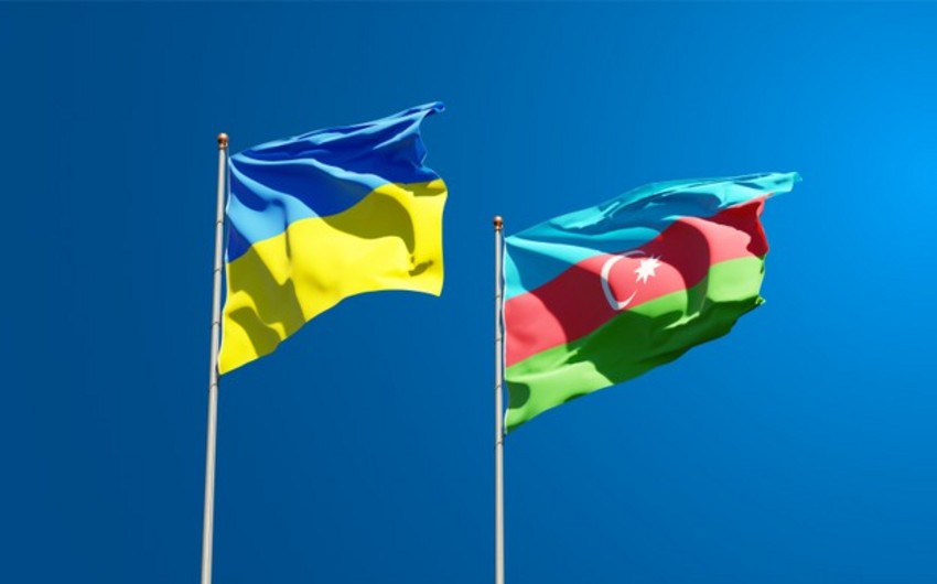 Украинские политики поставили в пример независимость Азербайджана