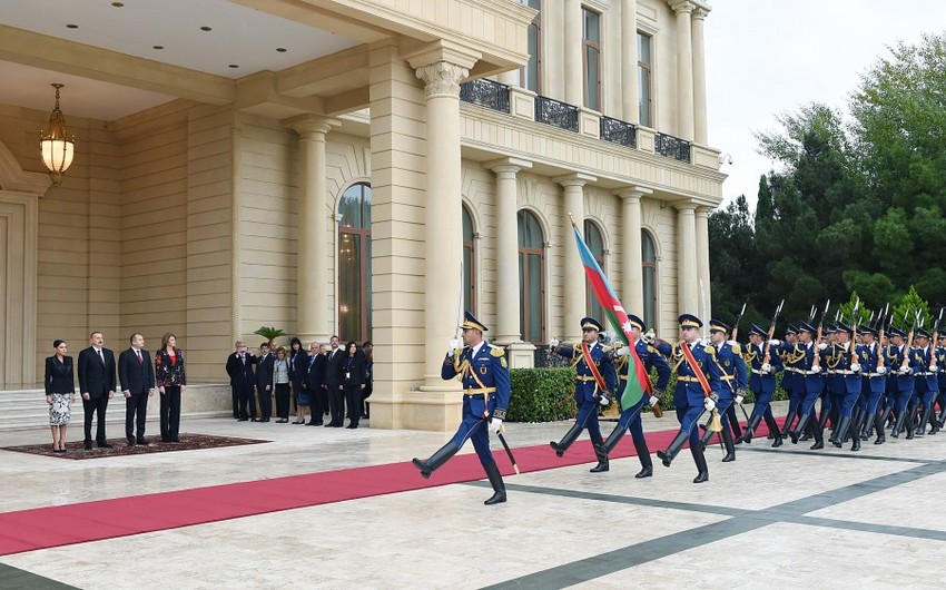 Bolqarıstan Prezidenti Rumen Radevin rəsmi qarşılanma mərasimi olub