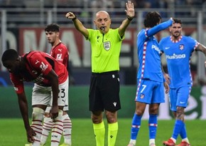 UEFA Cüneyt Çakır və köməkçisini cəzalandırıb