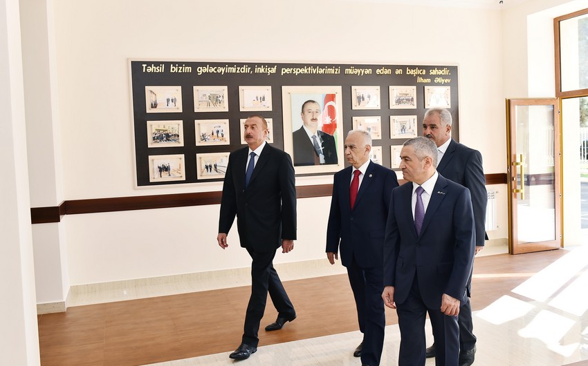 Президент Ильхам Алиев ознакомился с условиями, созданными в школе номер 74 в Баку после капитального ремонта - ОБНОВЛЕНО