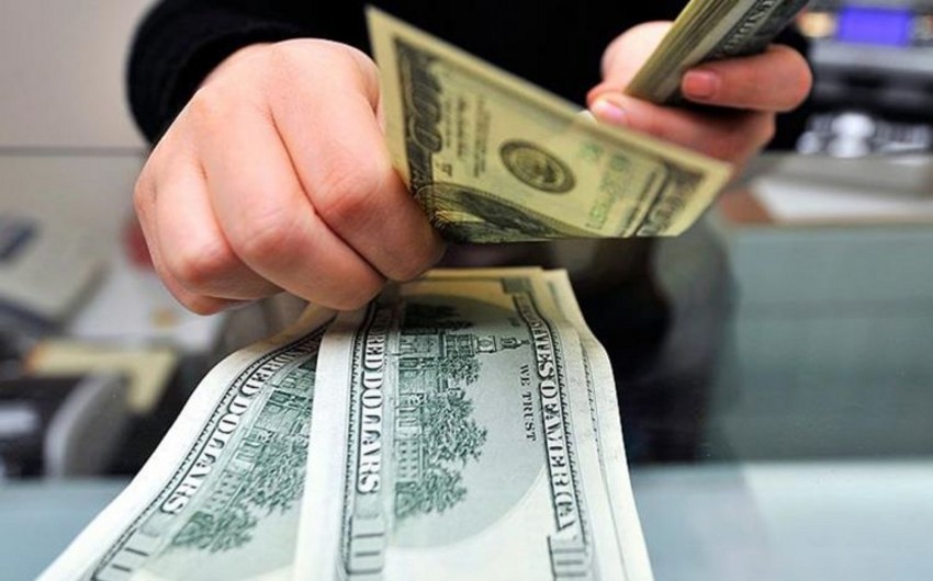 Нефтяной фонд Азербайджана сократил продажи валюты на 8%