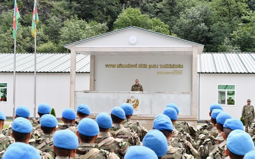 Ильхам Алиев: Наша войсковые части в Карабахе и Восточном Зангезуре всегда должны быть сильными 