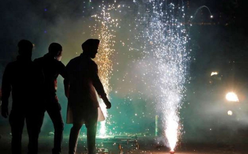 В Индии 50 человек пострадали во время фестиваля огней