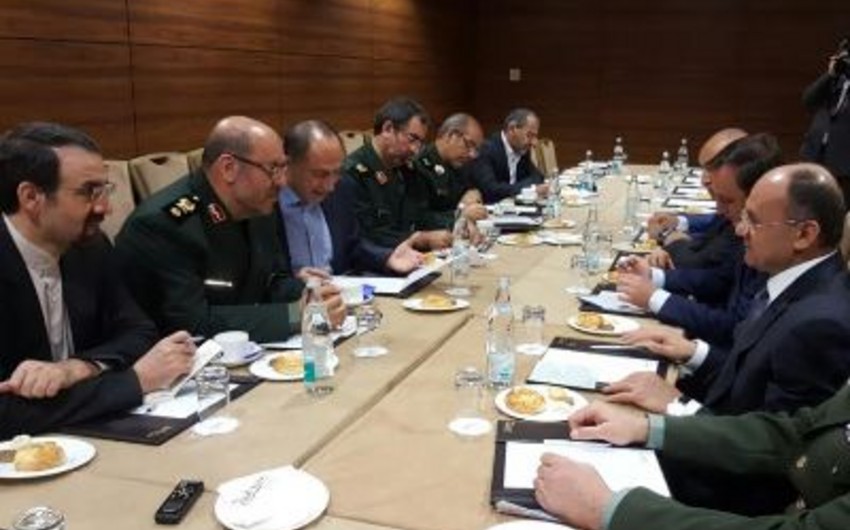 ​Министры обороны Армении и Ирана обсудили обострение ситуации в зоне карабахского конфликта