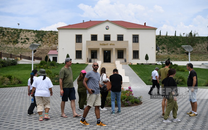 Famous travelers visit Talish village of Azerbaijan’s Tartar district