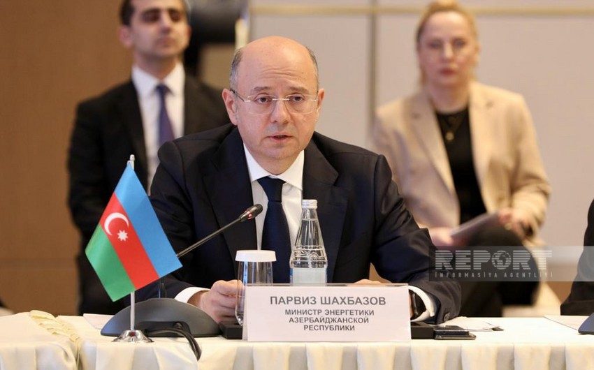 Azerbaijani Energy Minister visits Romania