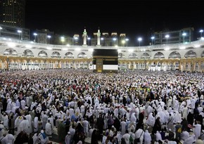 Saudi Arabia to resume Umrah visits in phases