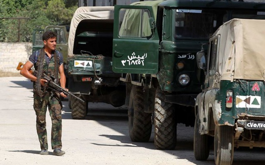 ​Suriya ordusu daha bir şəhəri terrorçulara təslim edib