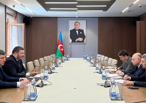 New Ukrainian ambassador presents copy of his credentials to Azerbaijani MFA