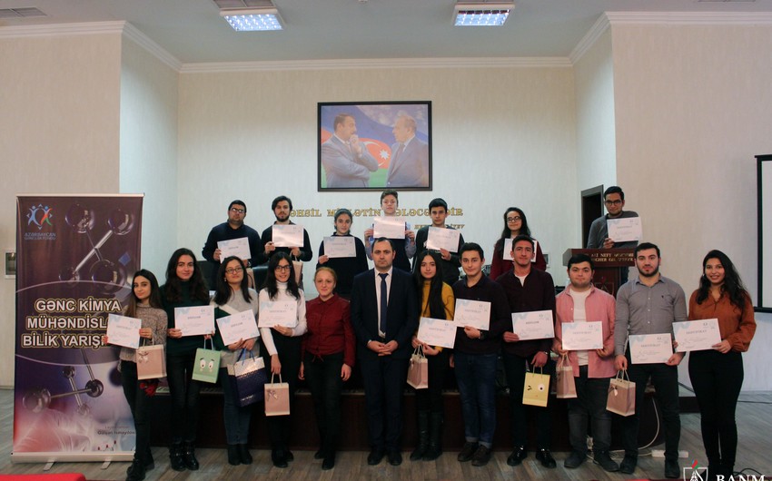 Baku Higher Oil School conducts Knowledge contest with support from Youth Foundation