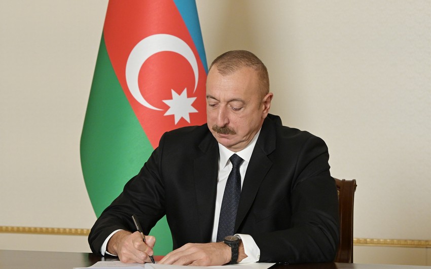 Azərbaycan Prezidenti Belarusla müdafiə sahəsində müqaviləni təsdiqlədi