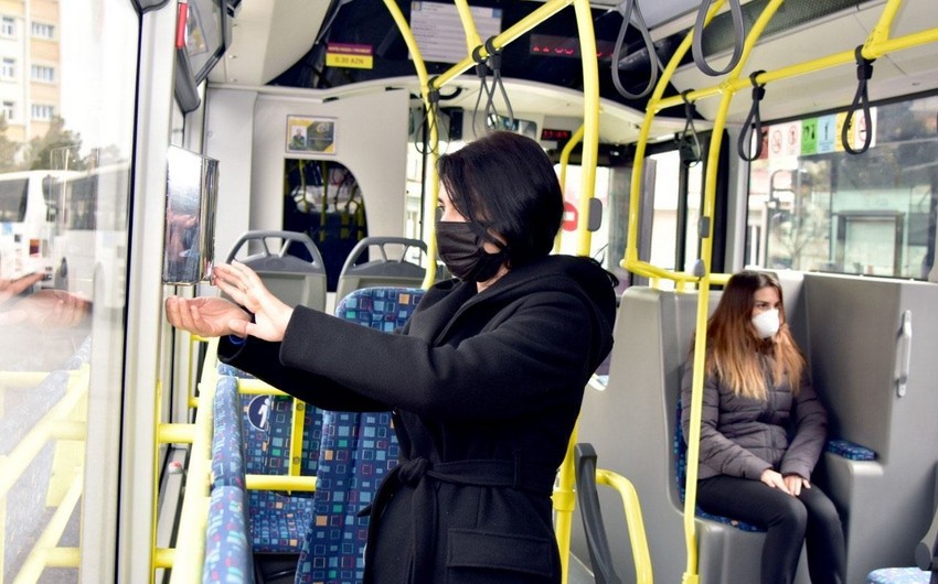 Marşrut avtobuslarında dezinfeksiyaedici məhlul yerləşdirilib