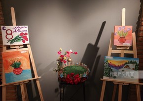 В Грузии открылась выставка картин и изделий ручной работы азербайджанских женщин