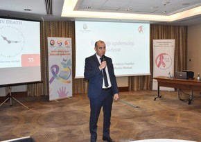 В Азербайджане зарегистрировано более 8 тыс. ВИЧ-инфицированных граждан 