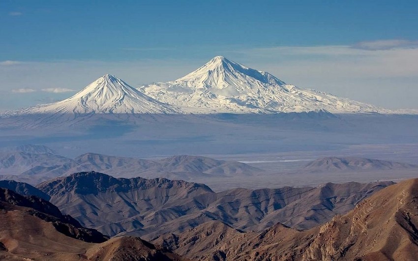 VMedia: Библейская гора Арарат стоит возле границы Турции с Сирией, но никак не с Арменией