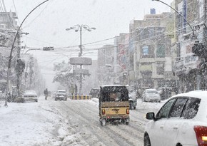 В Пакистане из-за снегопадов и сильных дождей погибли 35 человек