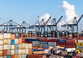 US economy to lose up to $5B daily due to port workers strike