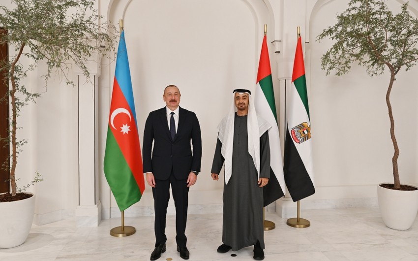 UAE leader calls President Ilham Aliyev