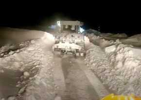 В Кяльбаджаре дороги очищаются от снега 