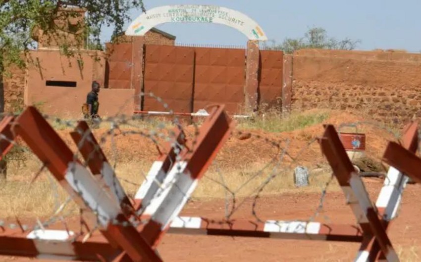 Inmates escape Niger prison holding militants