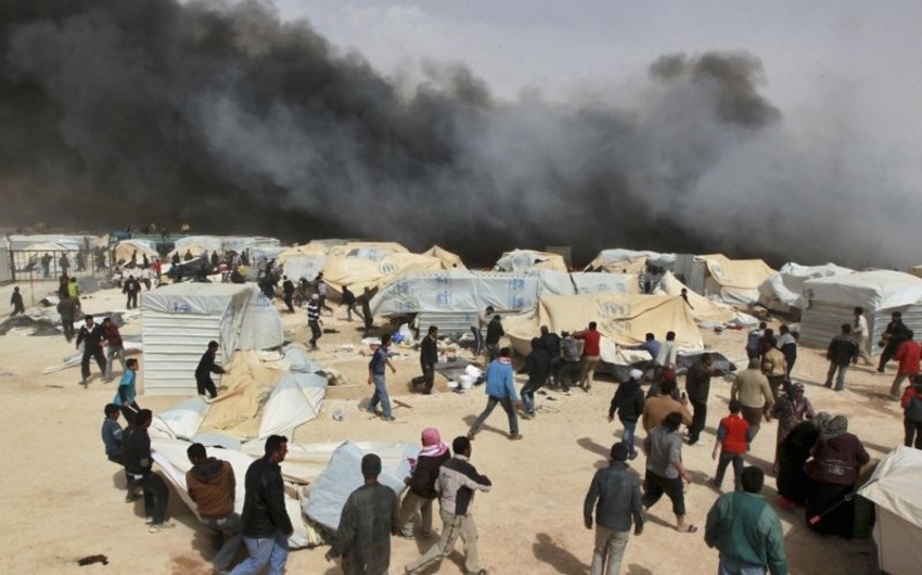 Четыре человека погибли при взрыве в лагере беженцев на границе Иордании и Сирии