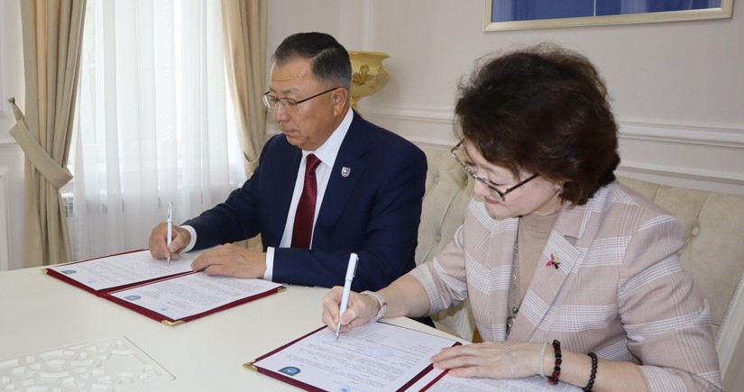 Turkic Culture and Heritage Foundation and Kazakh National University ink memo 