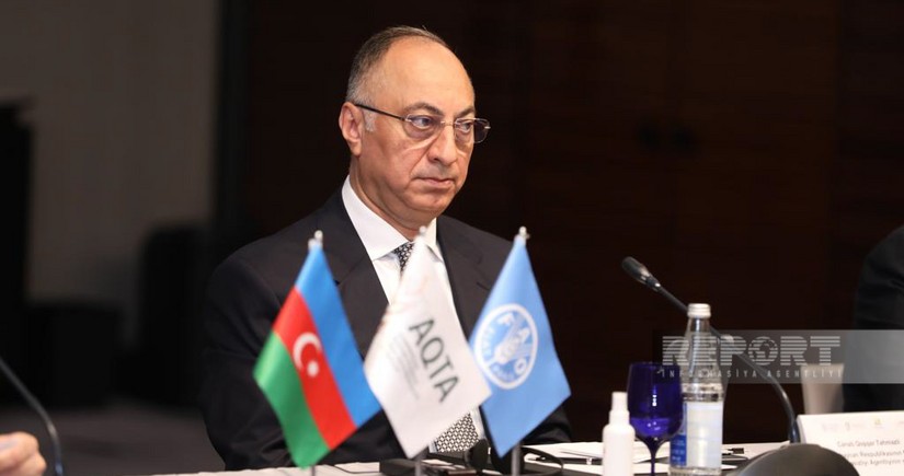 В Азербайджане запрещено применение 238 наименований высокотоксичных веществ
