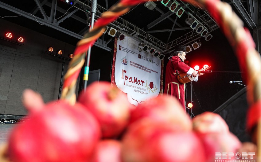 Azerbaijani pomegranate holiday celebrated in Moscow - PHOTO